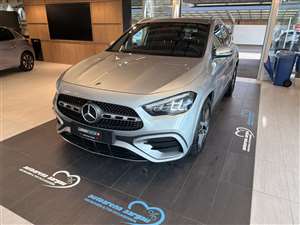 MERCEDES-BENZ GLA 200 AMG-Line DCT-Automat thumb image