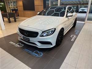 MERCEDES-BENZ C 63 AMG Speedshift-Automat 476PS img