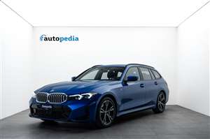 BMW 330i Touring xDrive Steptronic M Sport image